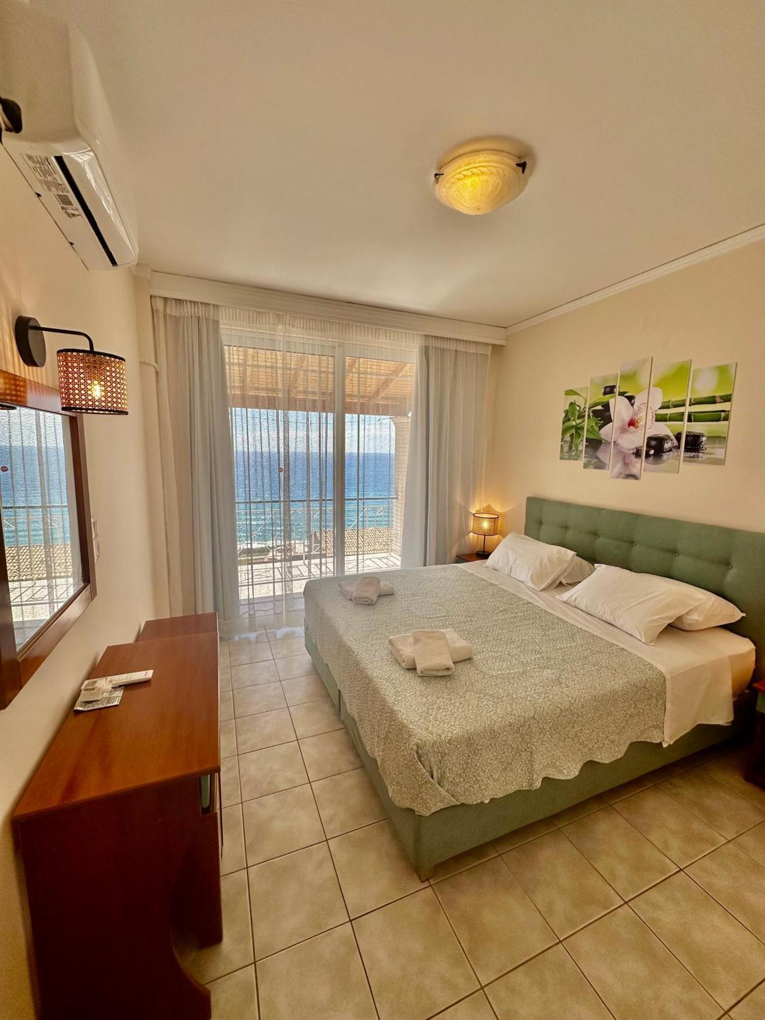 Lido Sofia Aparthotel Agios Gordios (Corfu)